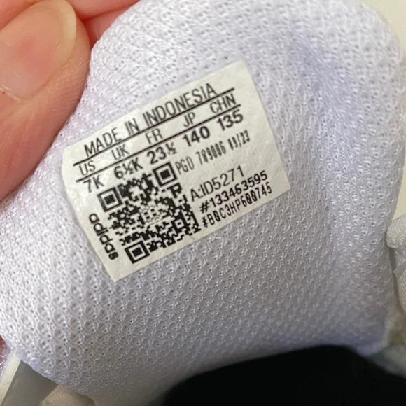 Adidas Toddler Grand Court 2.0 Sneaker - Picture 6 of 10